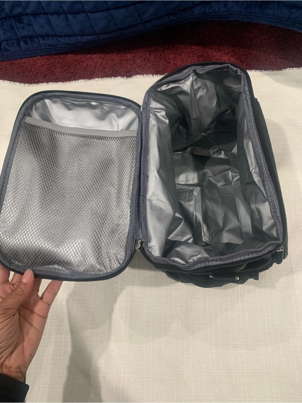 Black Insulated Lunch Bag / Portable Travel Cooler Bag with Adjustable Shoulder